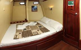 Xavier double bed cabin