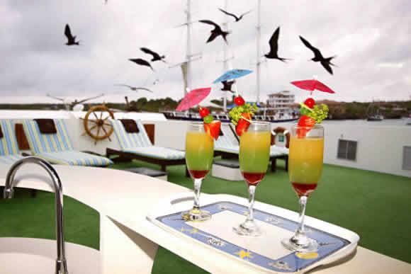 Boat Drinks on the Archipell